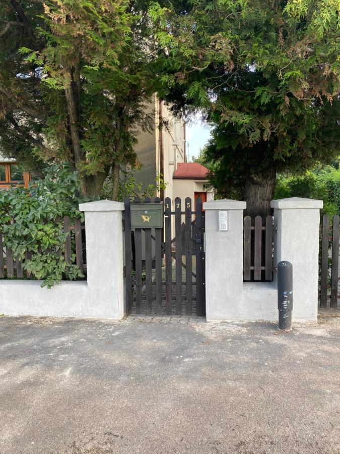 Apartament Czytelnia - Parking Gratis Poznań Zewnętrze zdjęcie
